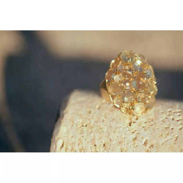 Anillo Liberis con cuarzo limón